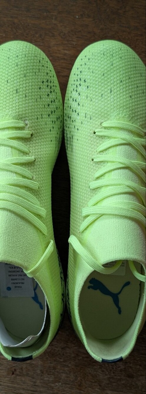 Women's Puma Neon Yellow-Green Soccer Cleats